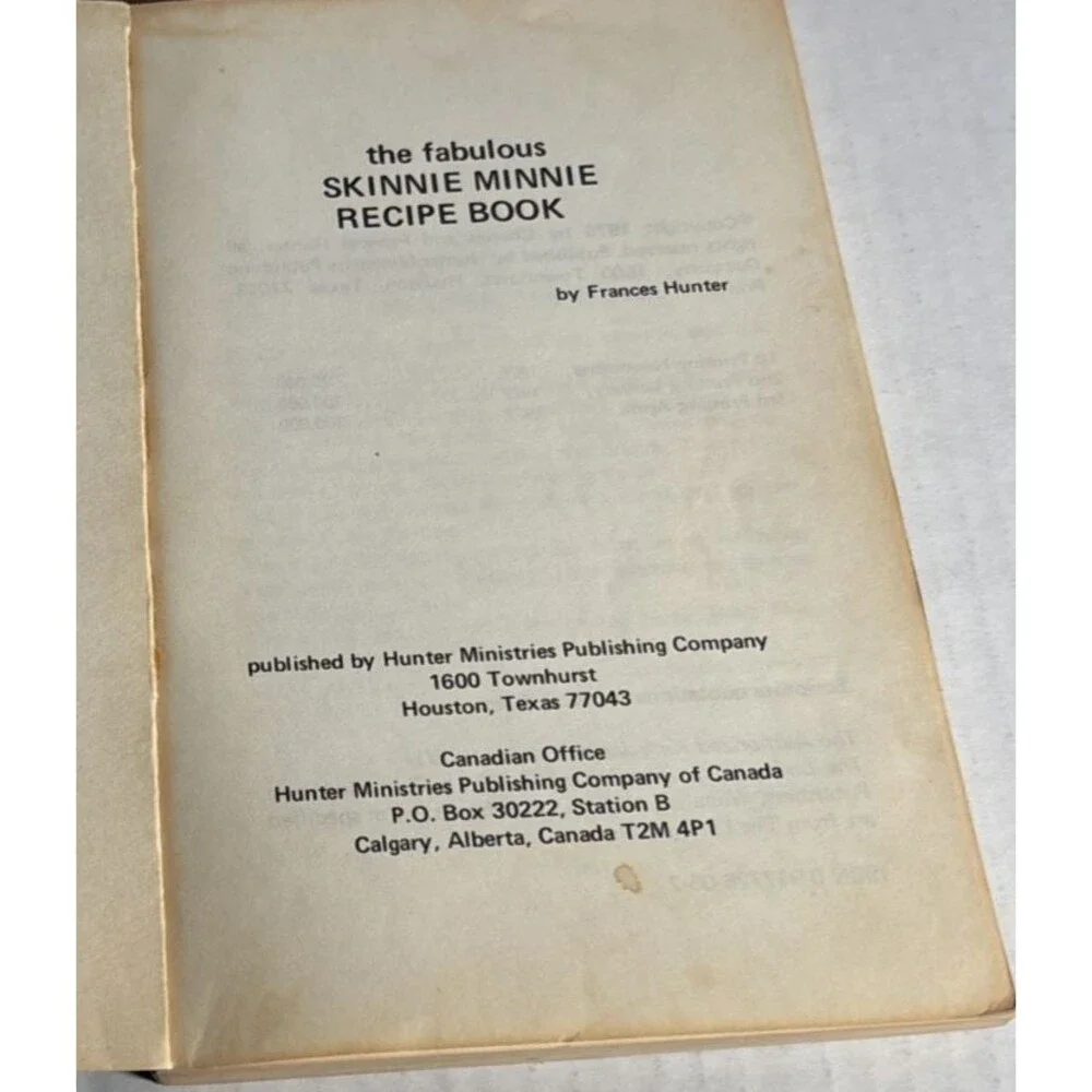 VTG 1976 The Fabulous Skinnie Minnie Recipe Book by Frances Hunter Christian PB